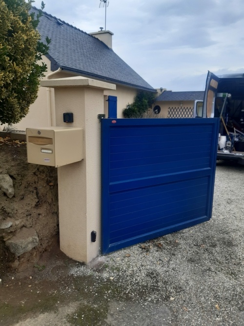 portail battant motorisé par BK Eléctricité