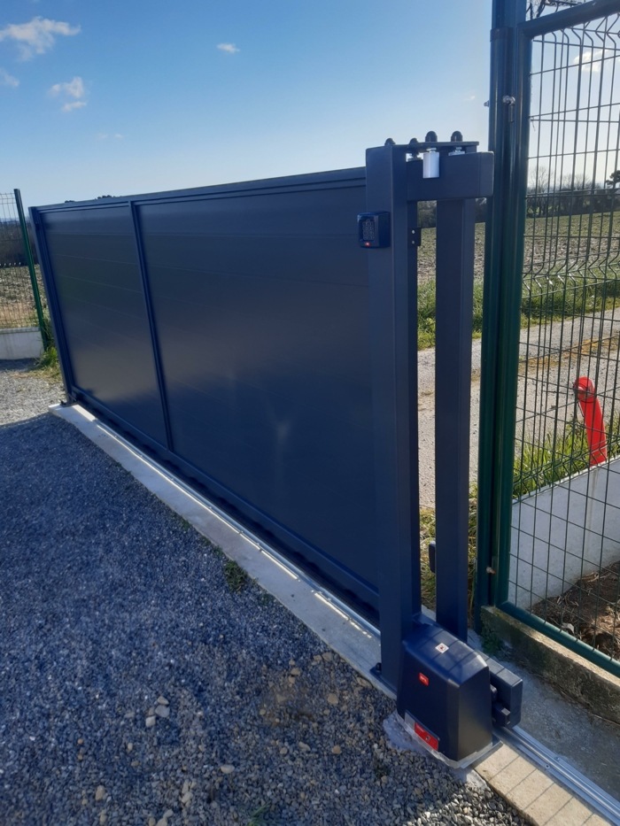 Automatisme de portail BFT à Plougonvelin BK Eléctricité